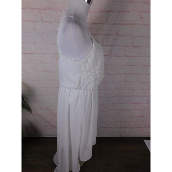 Bisou Bisou White Sleeveless Lace Overlay Dress Size 4 Made Of Polyester With Co - Picture 11 of 12